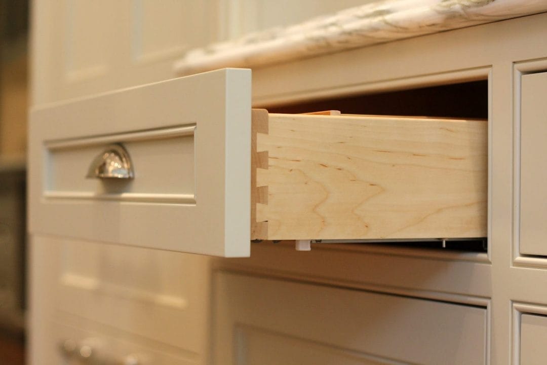dovetail drawer Kitchen Cabinet Los Angeles