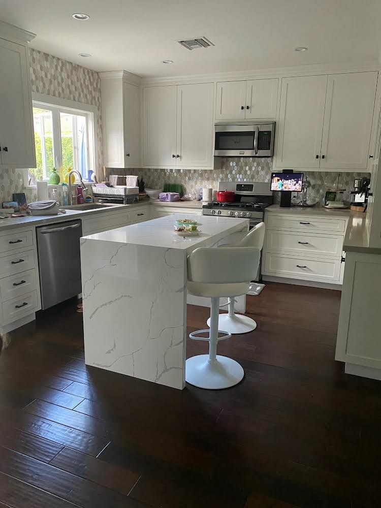 Custom Quartz Kitchen Table - Calacatta Dorada Custom Quartz Kitchen Table Calacatta Dorada Quartz Counter Tops